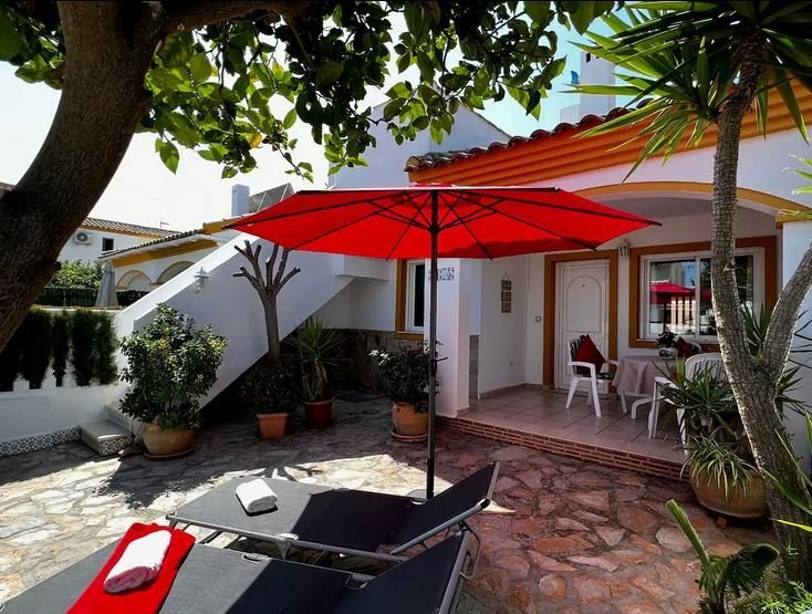 EL VERGEL - Gemütliche kleine Villa nur 600 m vom feinsandigen Strand