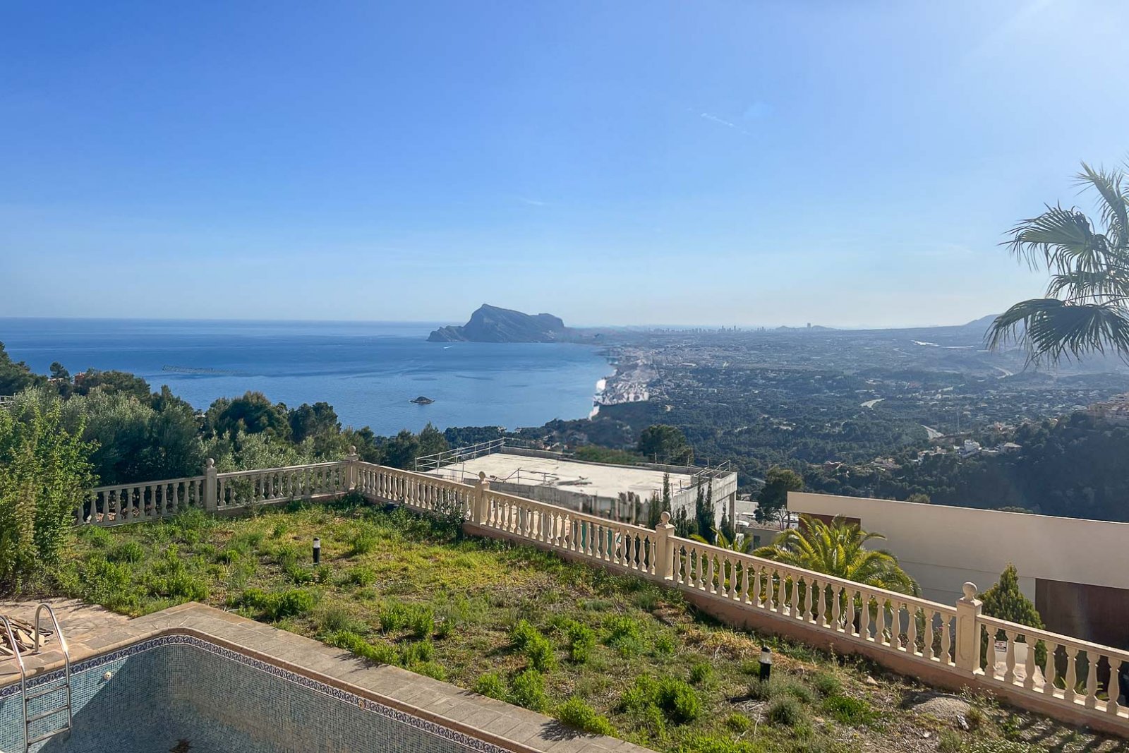 C4XY8254ALT Renovierte Villa im Bauprojekt zum Verkauf in Altea Hills.