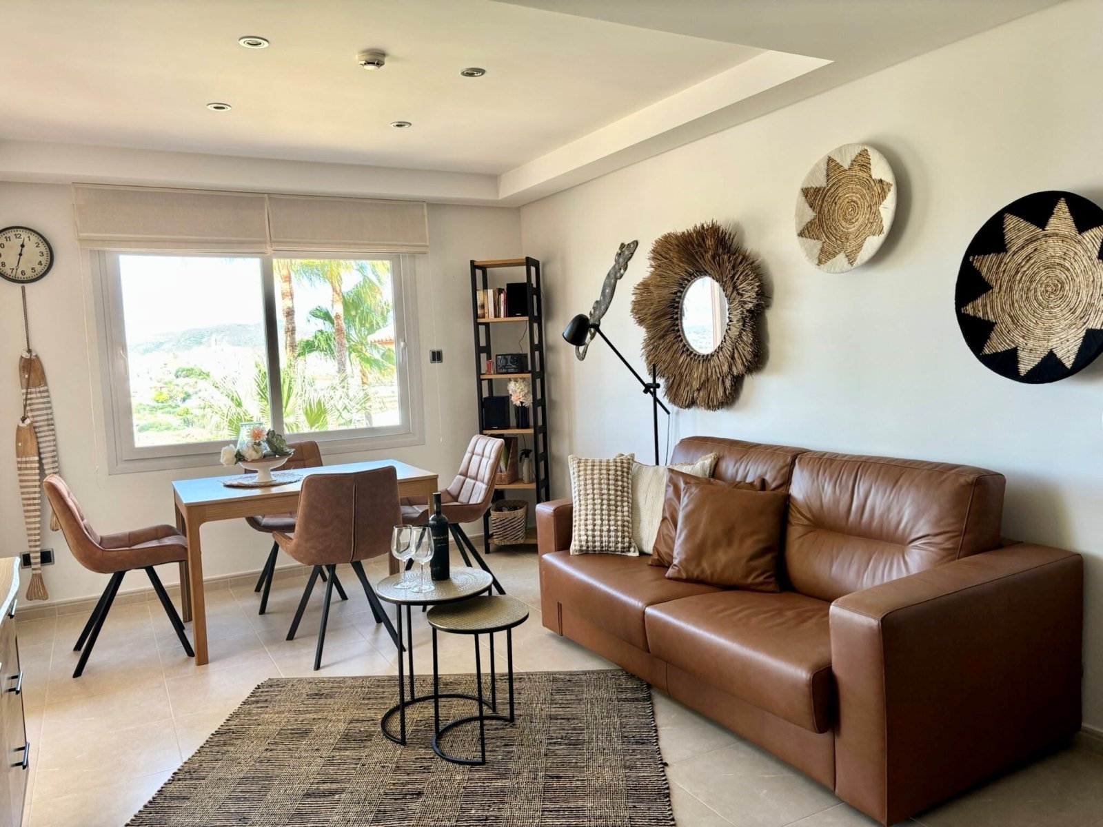 Apartment mit Tiefgaragenstellplatz und Pool in der Anlage Flamingo Hills