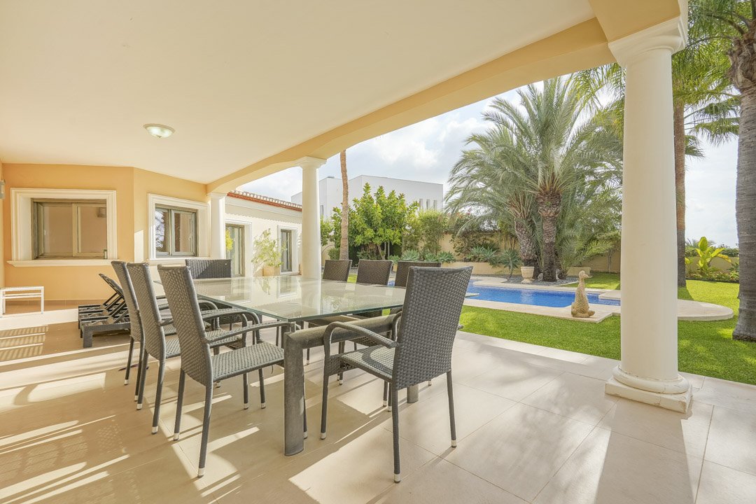6054BEN Traditionelle spanische Villa zum Verkauf in Benissa