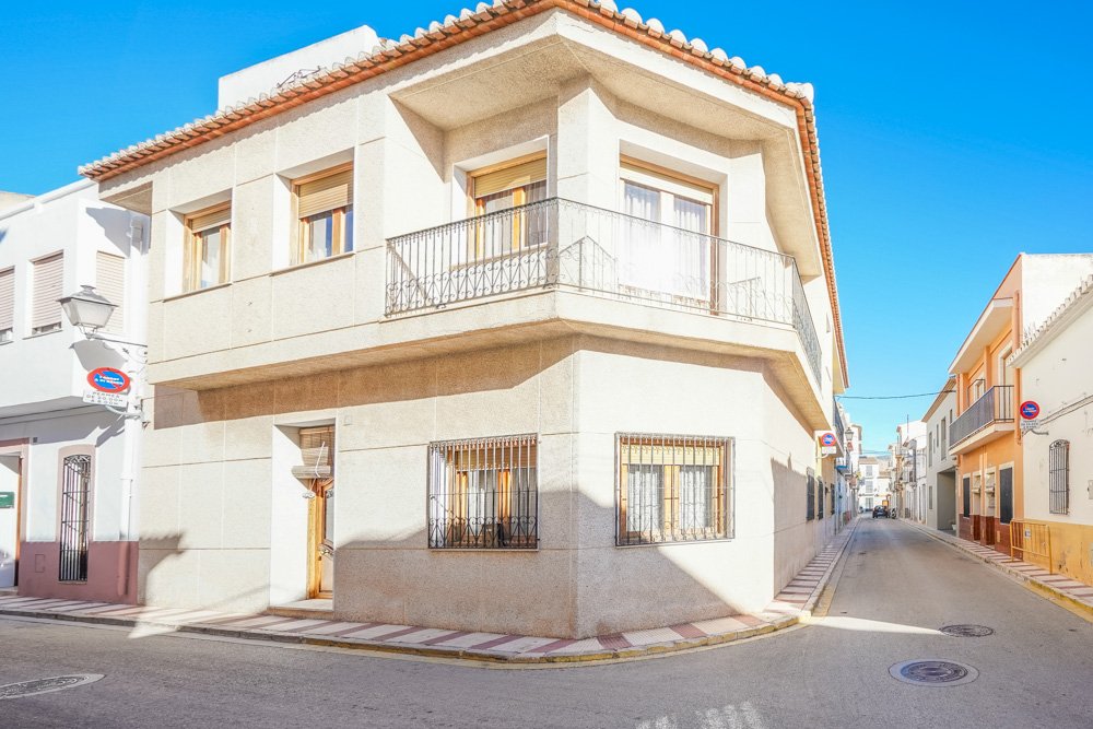 4170GAT Dorfhaus zu verkaufen in Gata de Gorgos