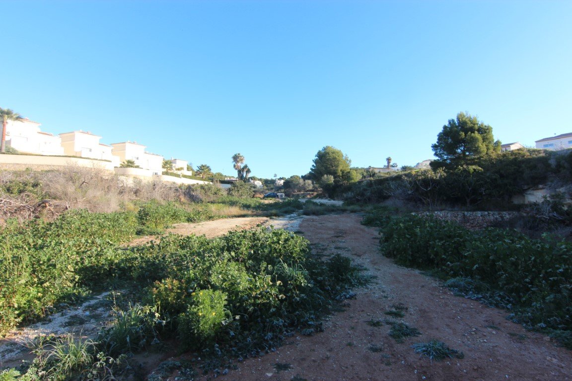 6417CAL 5 schöne Baugrundstücke zum Verkauf 1500 Meter vom Strand La Fustera in Benissa