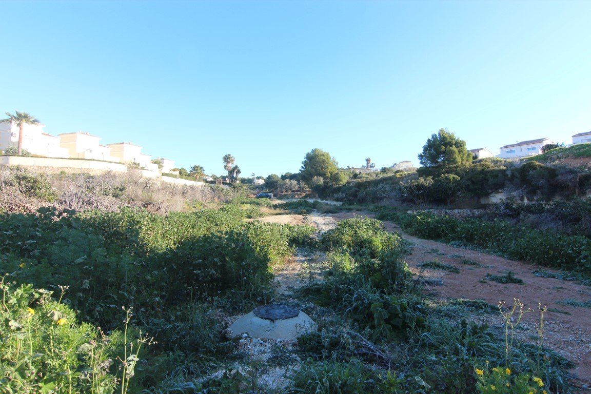 6417CAL 5 schöne Baugrundstücke zum Verkauf 1500 Meter vom Strand La Fustera in Benissa