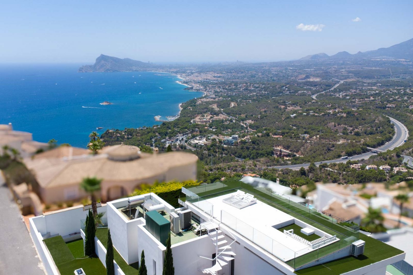 7056ALT Moderne Villa mit Berg- und Meerblick in Altea Hills zu verkaufen