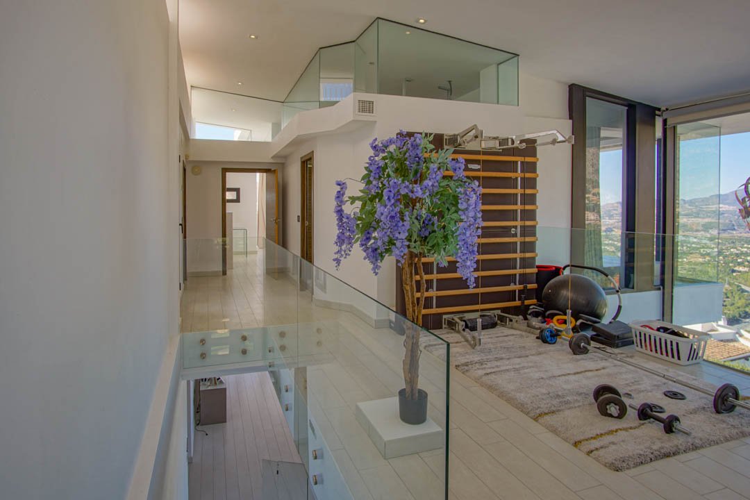 7056ALT Moderne Villa mit Berg- und Meerblick in Altea Hills zu verkaufen