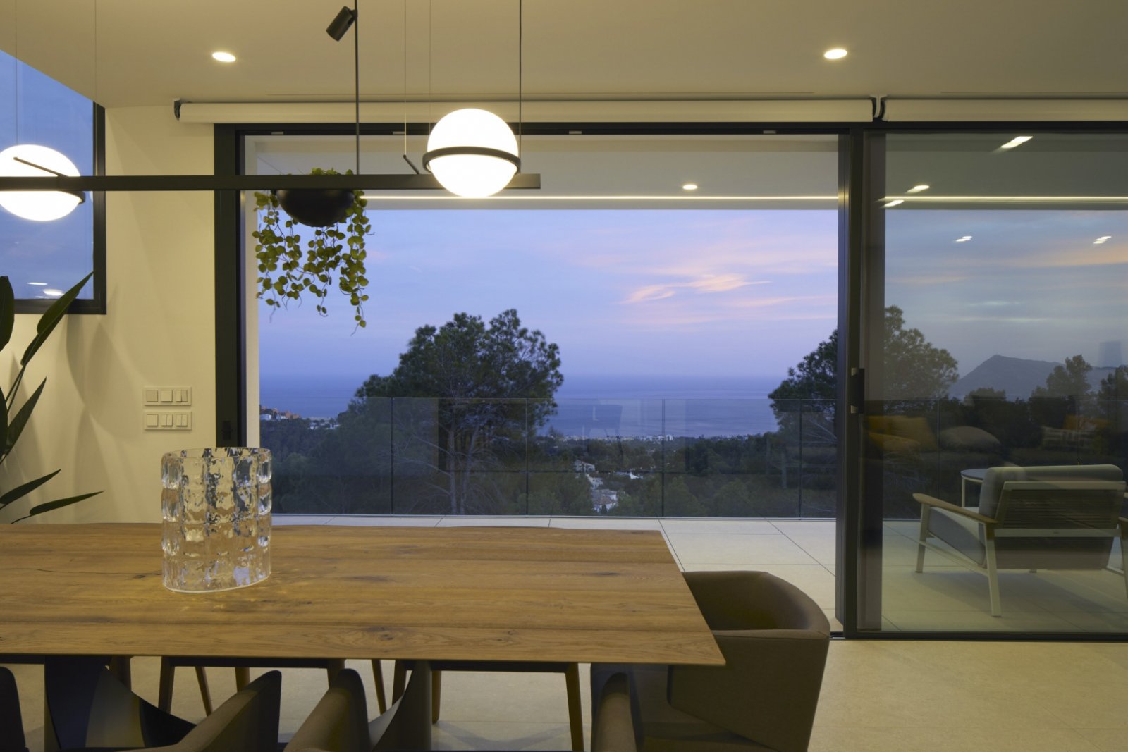 4380ALT Moderne Neubauvilla mit herrlichem Meerblick zum Verkauf in Altea