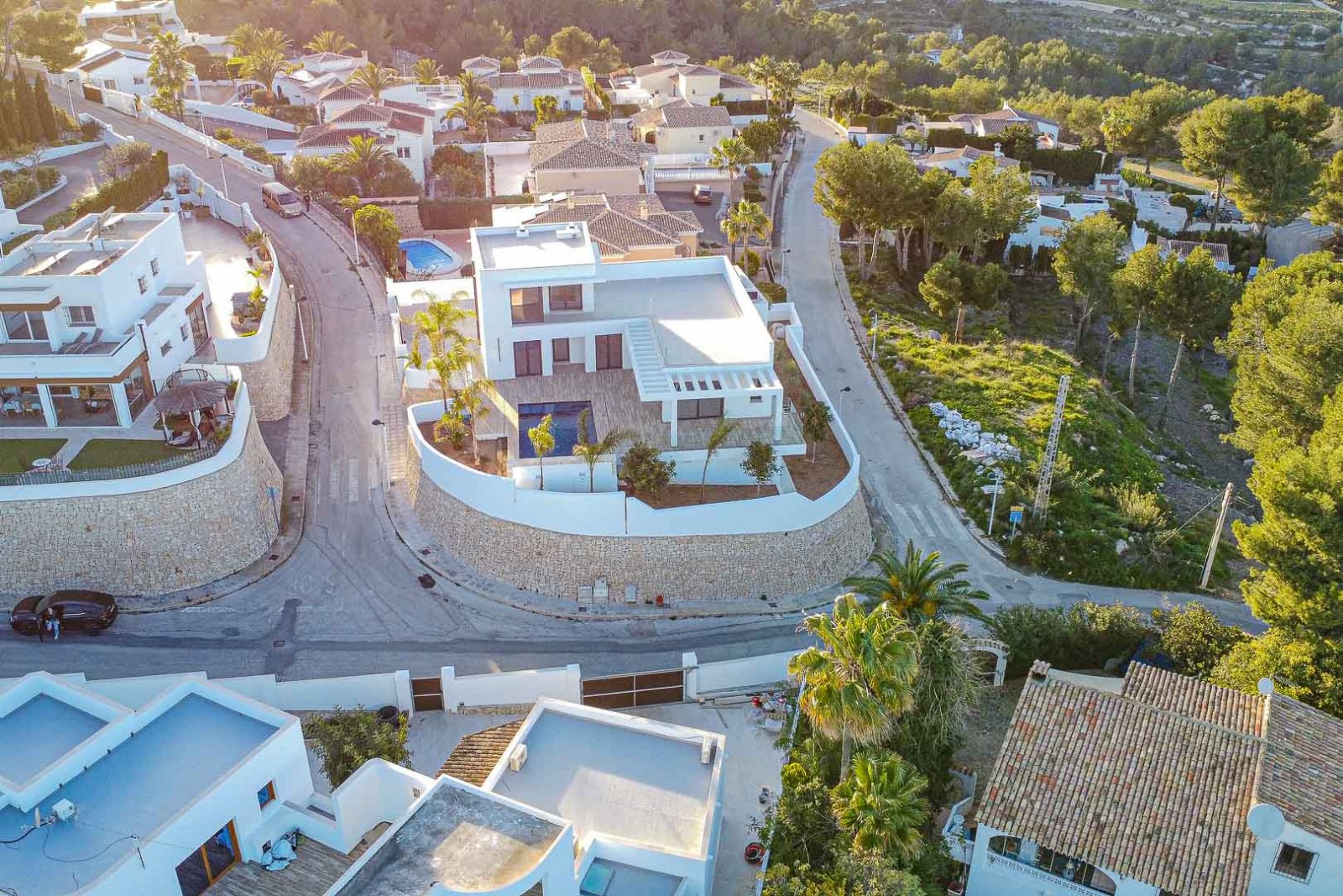 8248MOR Moderne Neubauvilla mit Panoramablick auf das Meer und großer Terrasse, zum Verkauf in Moraira.