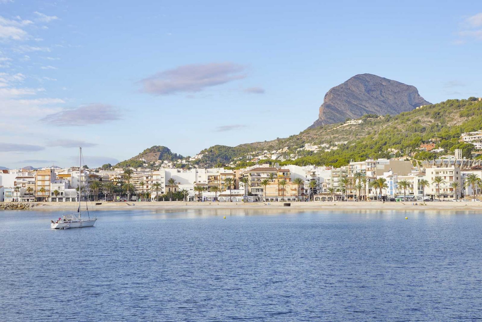 C4XY4519JAV Neubauvilla mit Blick auf den Montgó zu verkaufen in Rafalet, Jávea