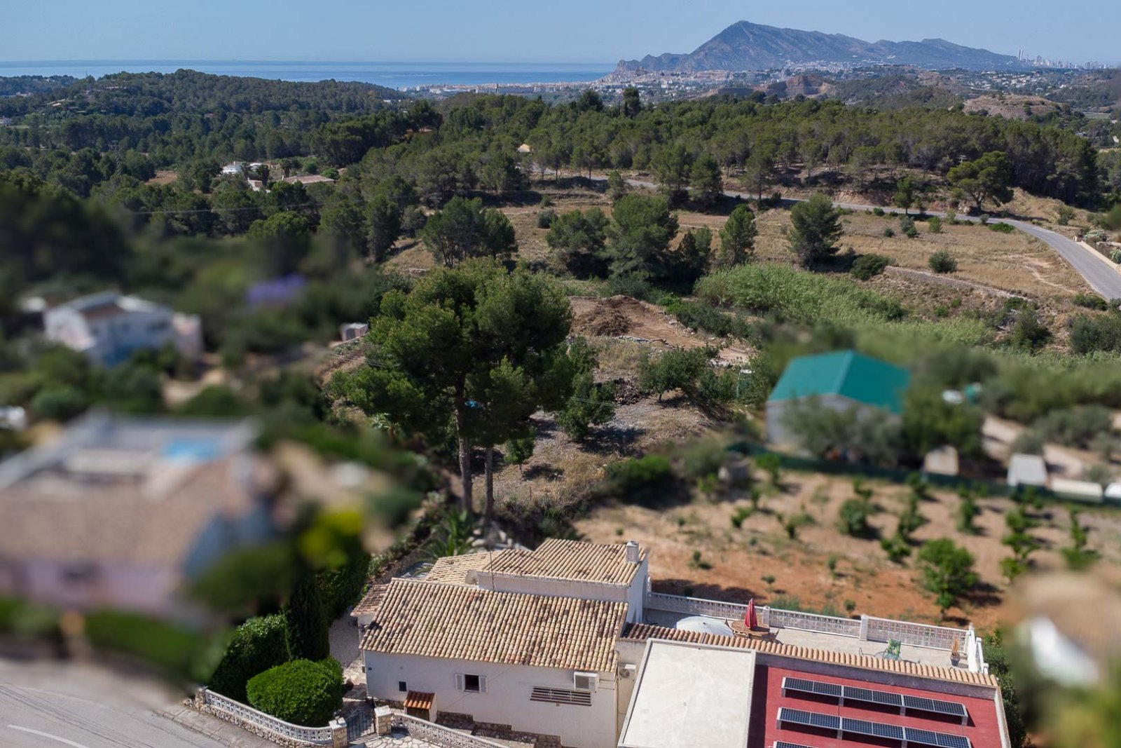 C4XY8271ALT Traditionelle Villa mit Tal- und teilweisem Meerblick in Altea zu verkaufen.