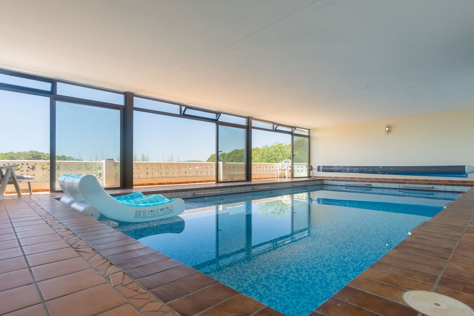 C4XY8271ALT Traditionelle Villa mit Tal- und teilweisem Meerblick in Altea zu verkaufen.