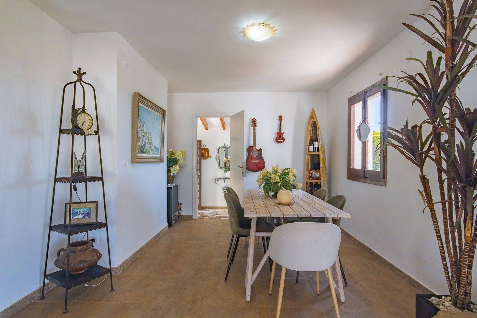 C4XY8271ALT Traditionelle Villa mit Tal- und teilweisem Meerblick in Altea zu verkaufen.