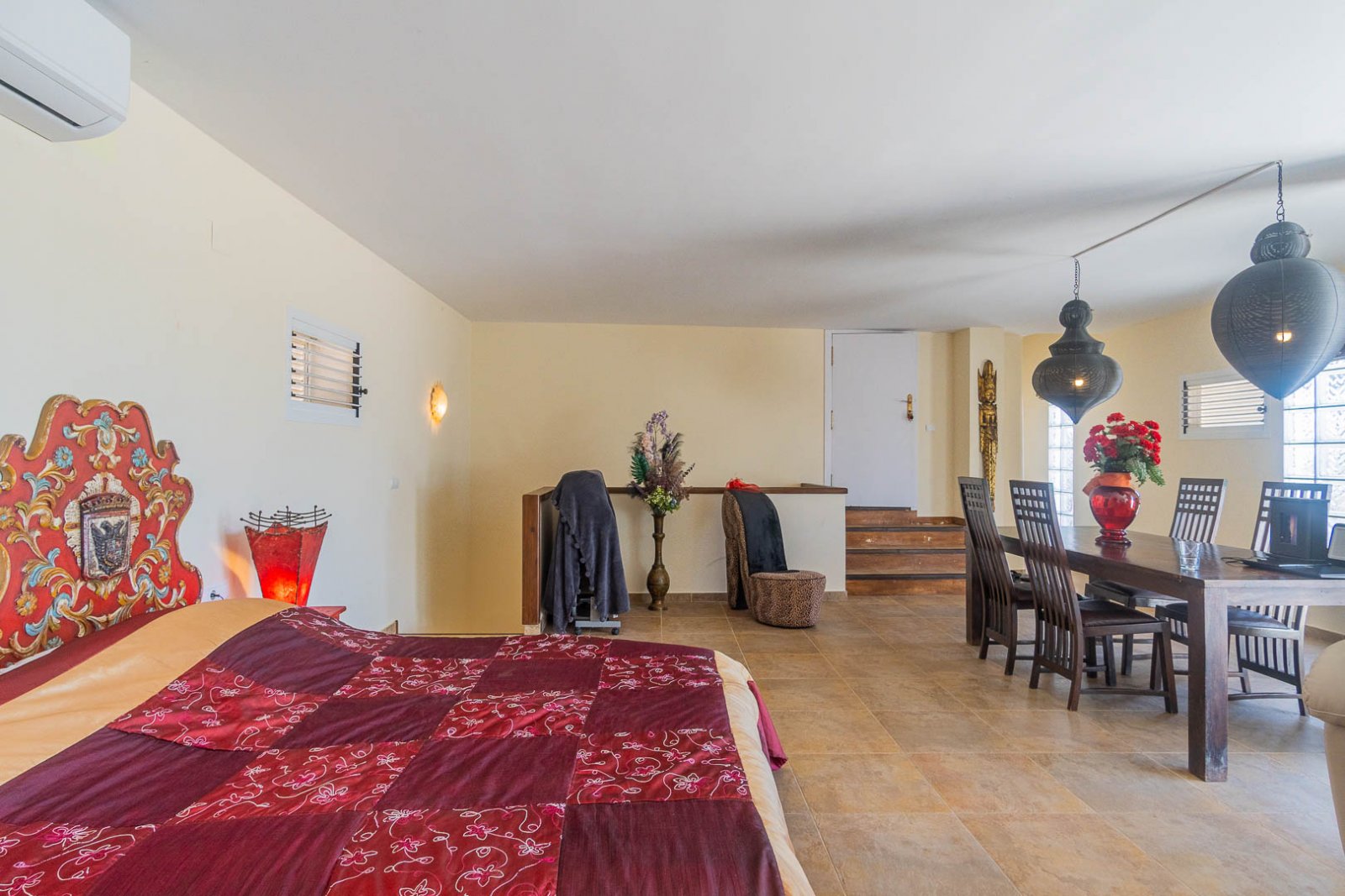 C4XY8271ALT Traditionelle Villa mit Tal- und teilweisem Meerblick in Altea zu verkaufen.