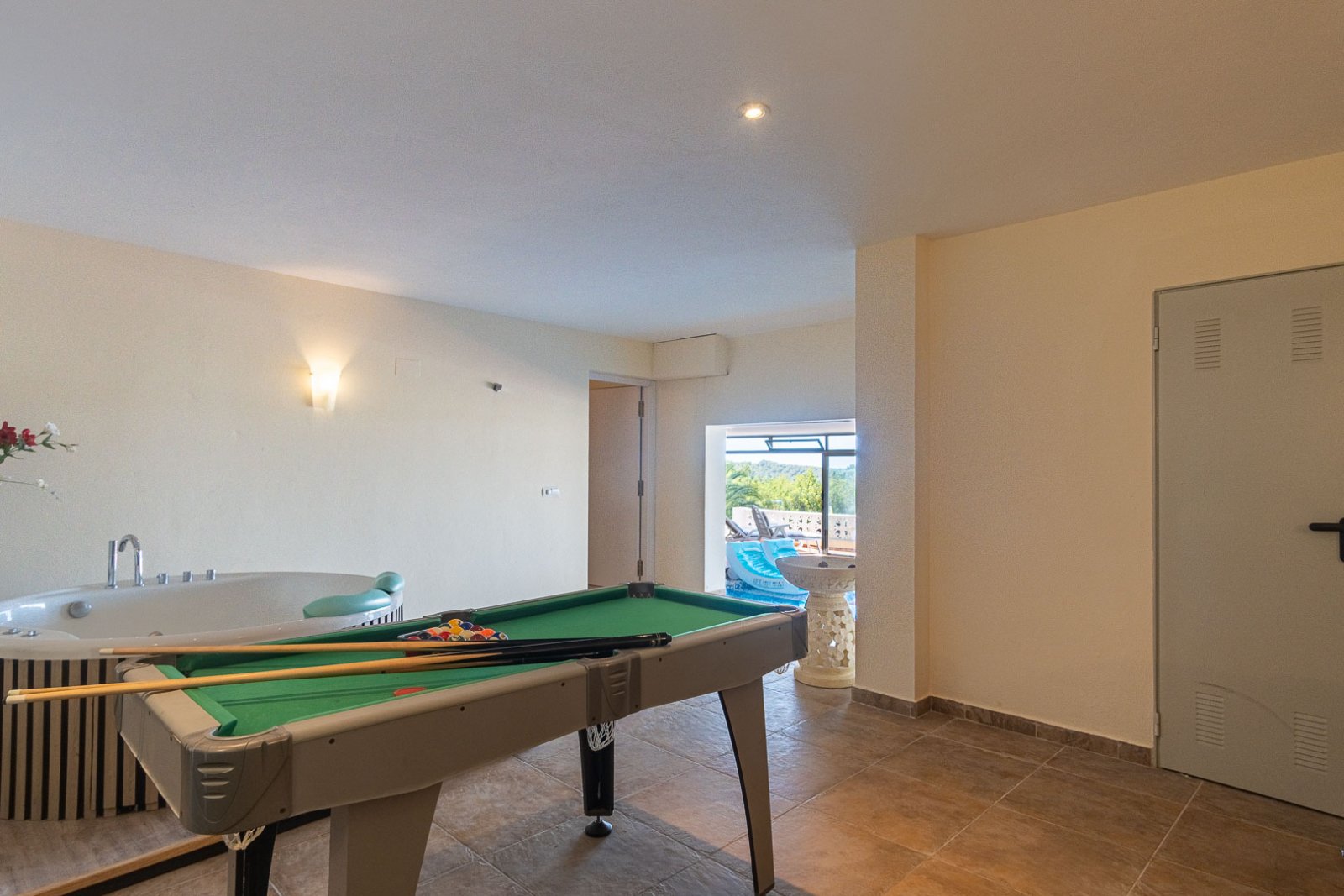 C4XY8271ALT Traditionelle Villa mit Tal- und teilweisem Meerblick in Altea zu verkaufen.