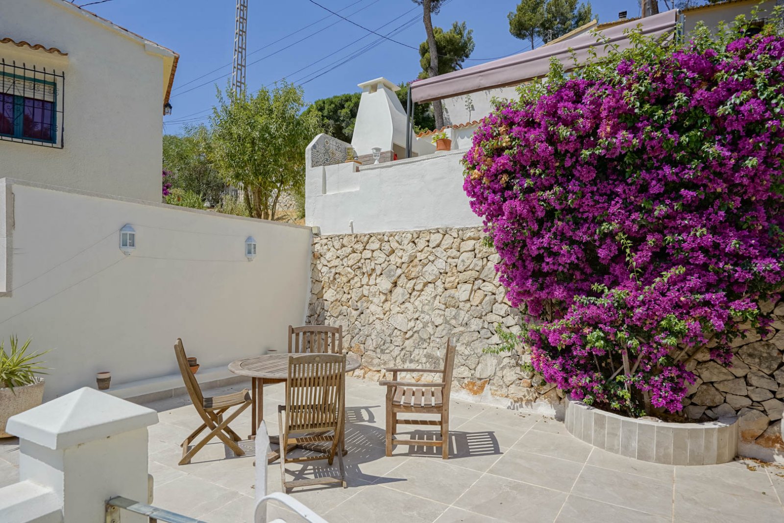 C4XY4540BEN Renovierte Villa mit geräumigem Gästehaus zum Verkauf in Benissa