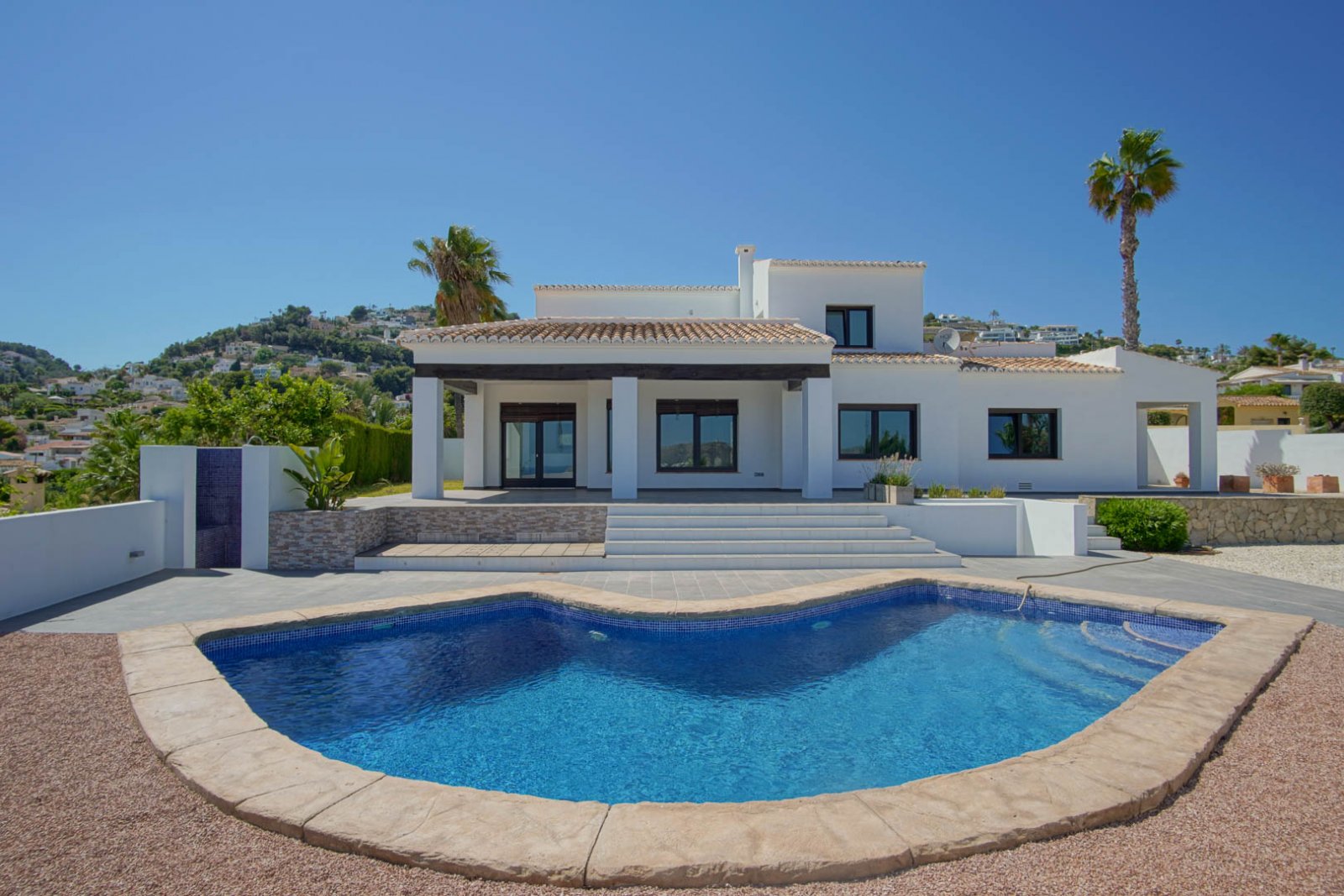 8279MOR Traditionelle mediterrane Villa mit Panoramablick auf das Meer in Moraira zu verkaufen.