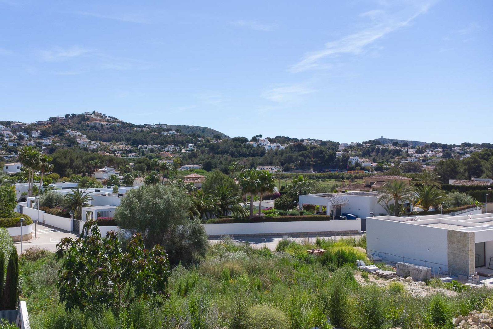 8209MOR Modernes Villenprojekt mit garantierter Lizenz zum Verkauf in Moraira.
