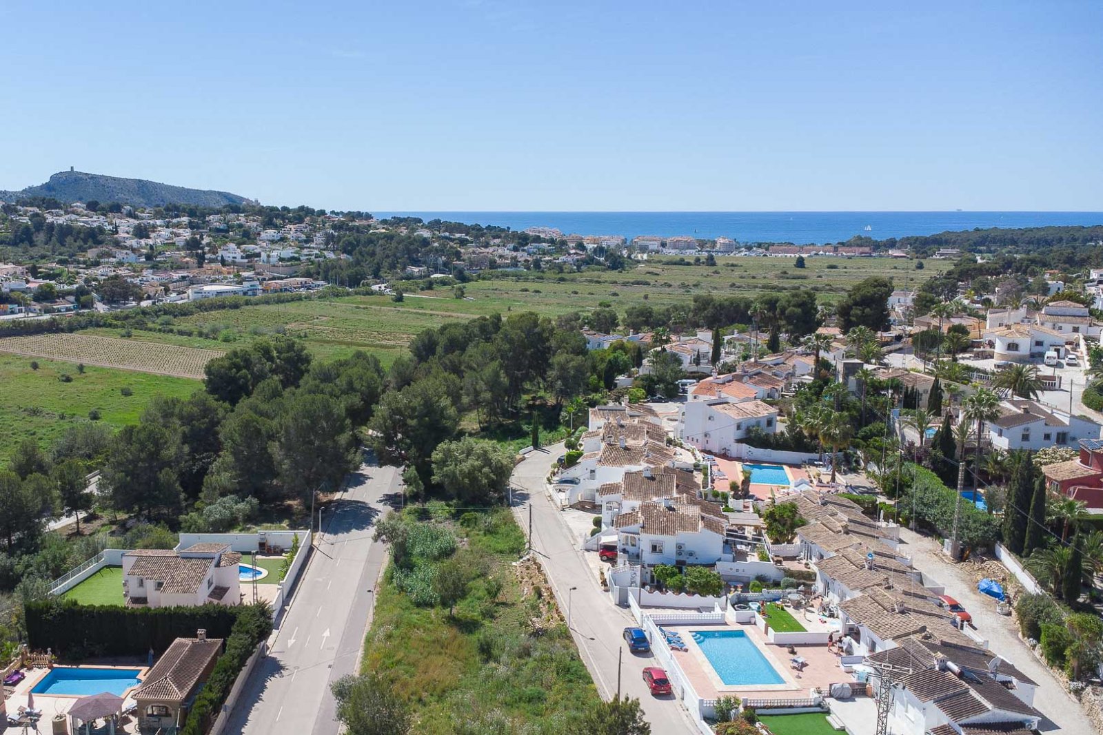 8209MOR Modernes Villenprojekt mit garantierter Lizenz zum Verkauf in Moraira.