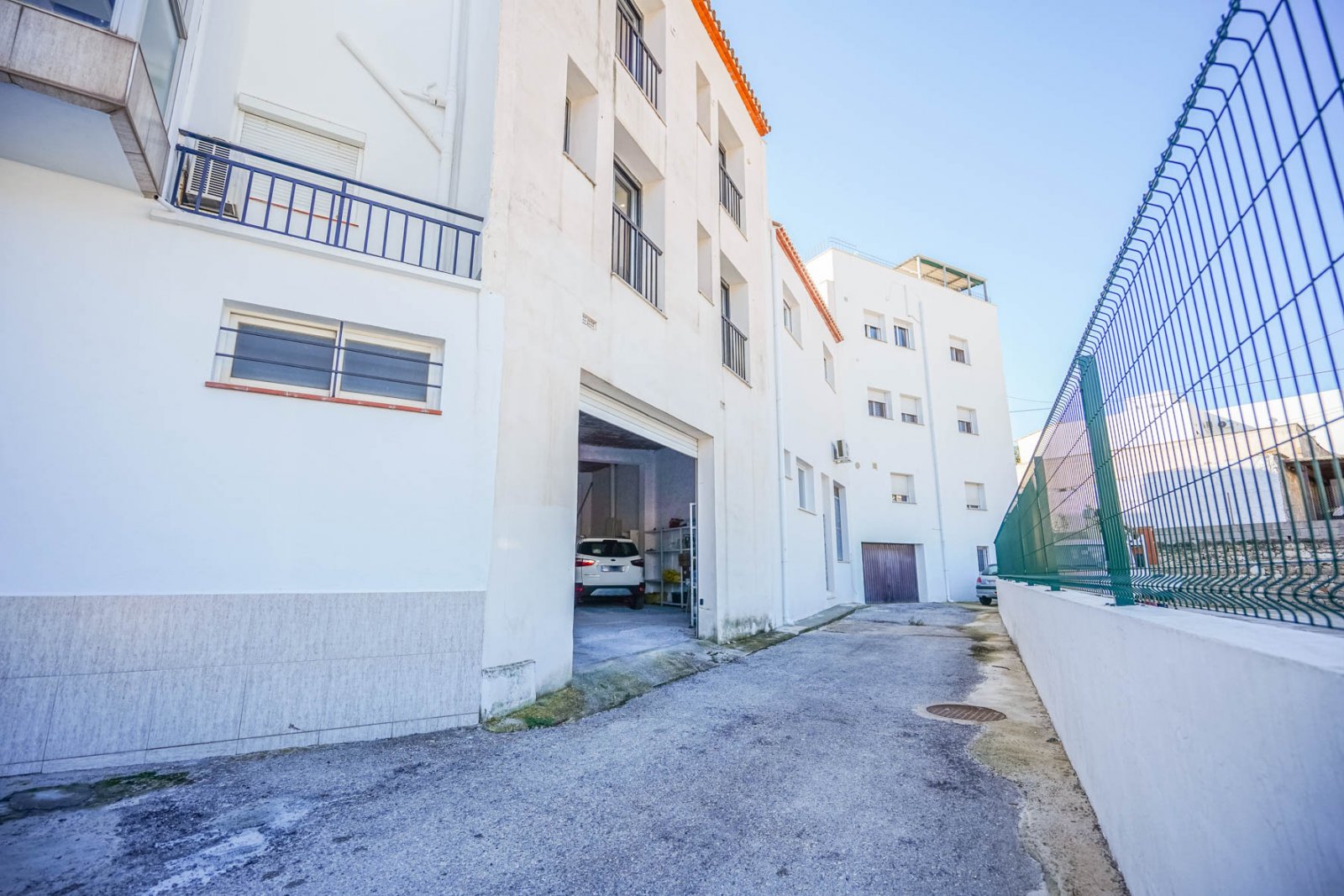 4139JAV Großes Reihenhaus im Zentrum von Jávea zu verkaufen