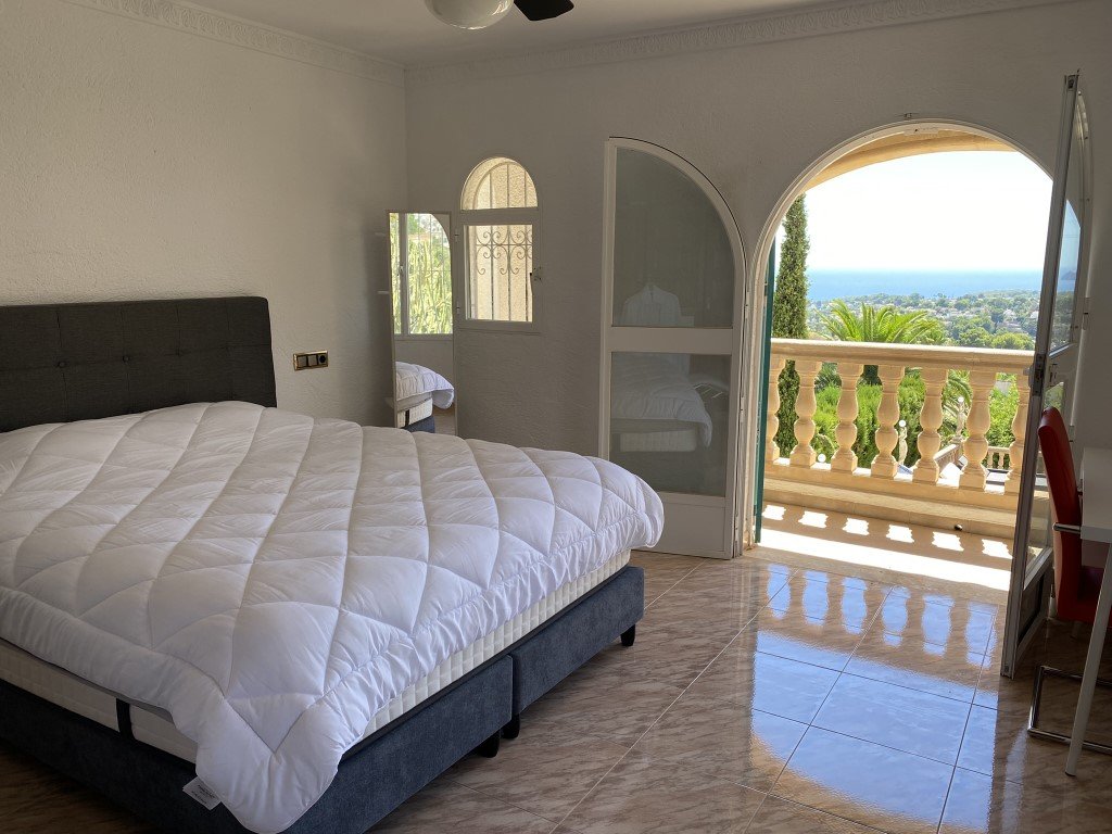 C3XY6446BEN Geräumige traditionelle spanische Villa mit Meerblick zum Verkauf in Benissa