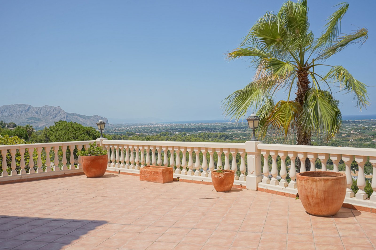8100SEL Große Luxusvilla in La Sella zu verkaufen