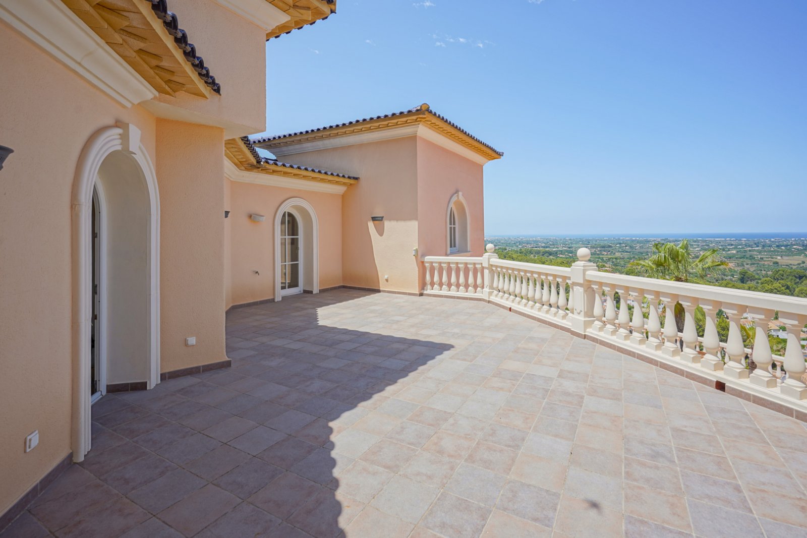 8100SEL Große Luxusvilla in La Sella zu verkaufen