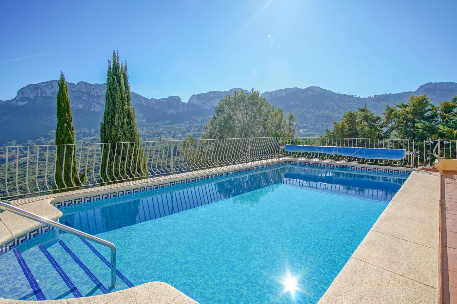 8152PEG Villa mit Meerblick zum Verkauf in Monte Pego