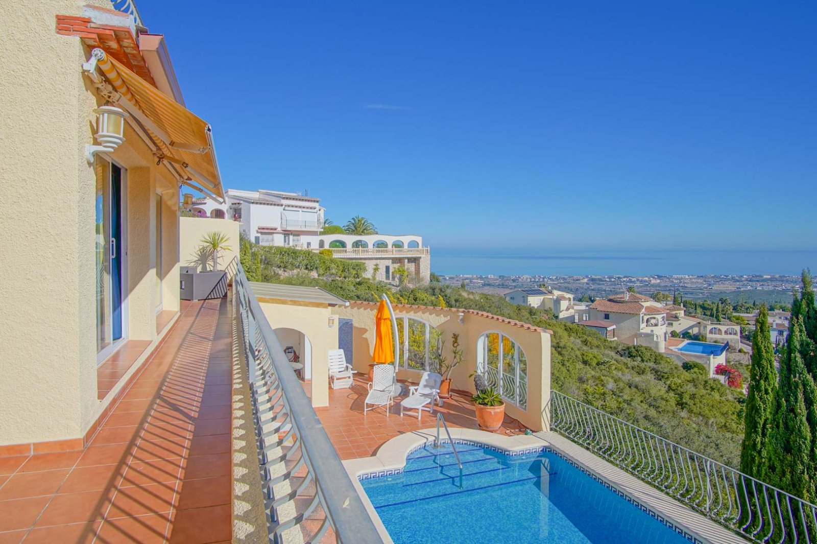8152PEG Villa mit Meerblick zum Verkauf in Monte Pego