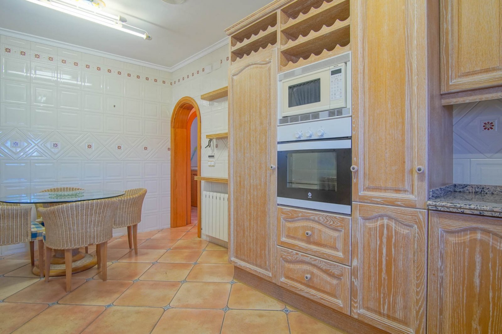 C3XY4422BEN Sehr große Villa mit 3 Gästehäusern auf 11.000 m2 zum Verkauf in Benissa