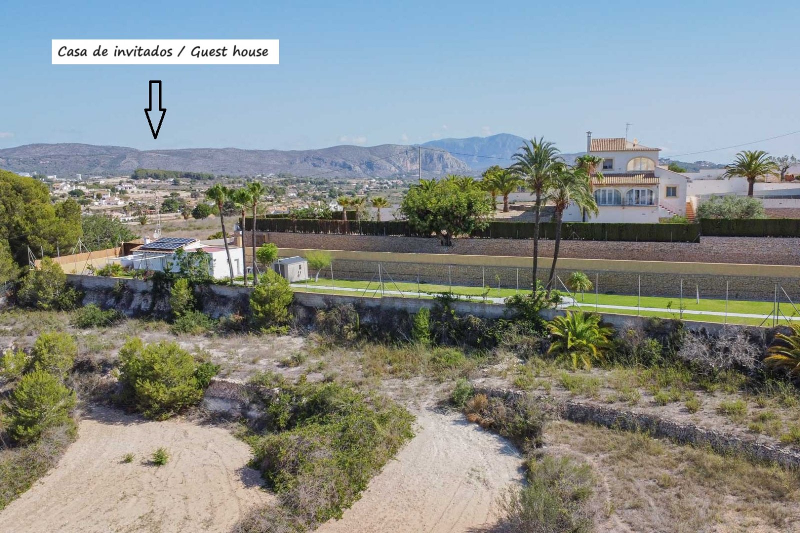 C3XY4422BEN Sehr große Villa mit 3 Gästehäusern auf 11.000 m2 zum Verkauf in Benissa