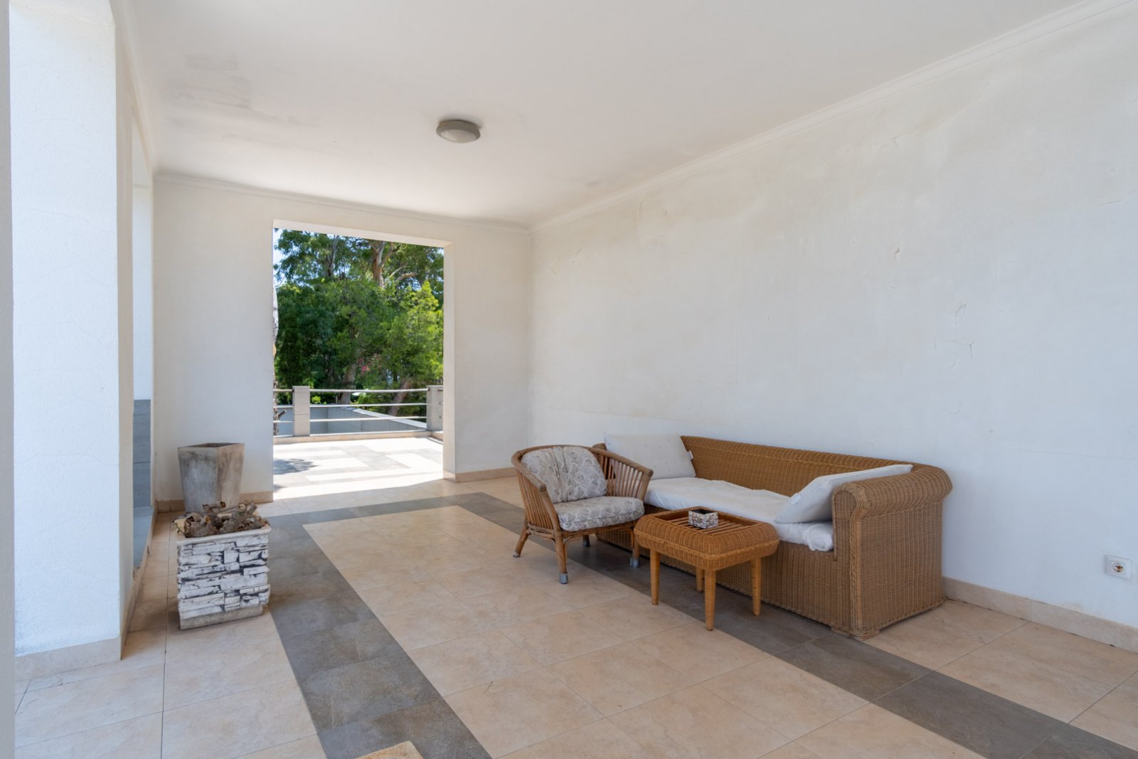 C4XY8285DEN Villa mit Meerblick, Gästeapartment und großem Grundstück zu verkaufen in Las Rotas, Denia.