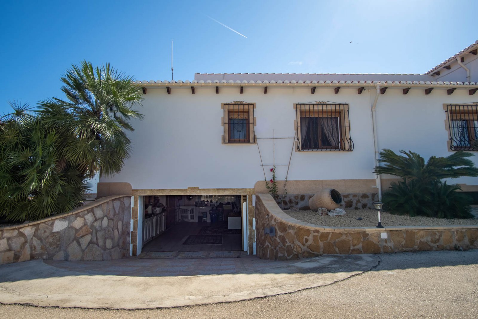 8291DEN Doppelhaushälfte zum Verkauf in La Pedrera, Dénia, nur einen Steinwurf vom Zentrum entfernt.