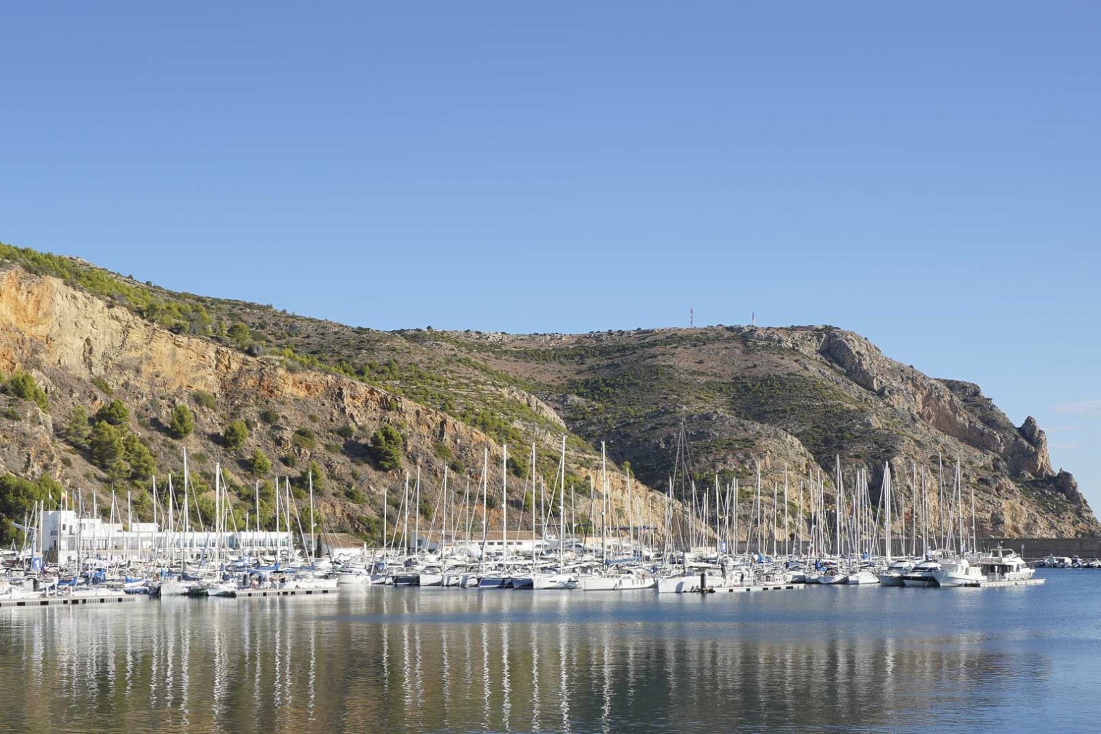 4566JAV Traditionelle, einstöckige Villa zum Verkauf in Jávea