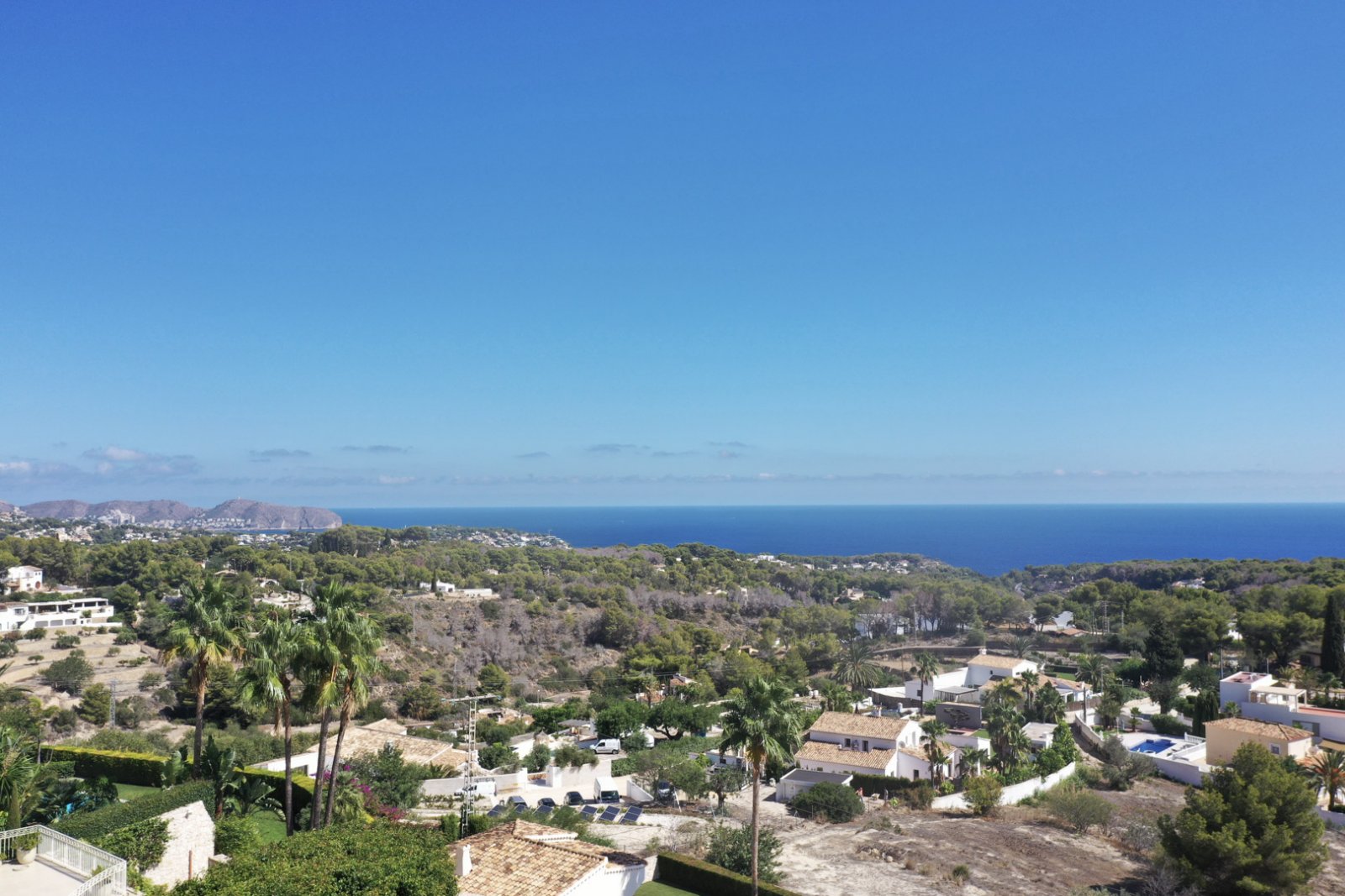 4587BEN Luxuriöse Neubauvilla mit Meerblick zum Verkauf in Benissa