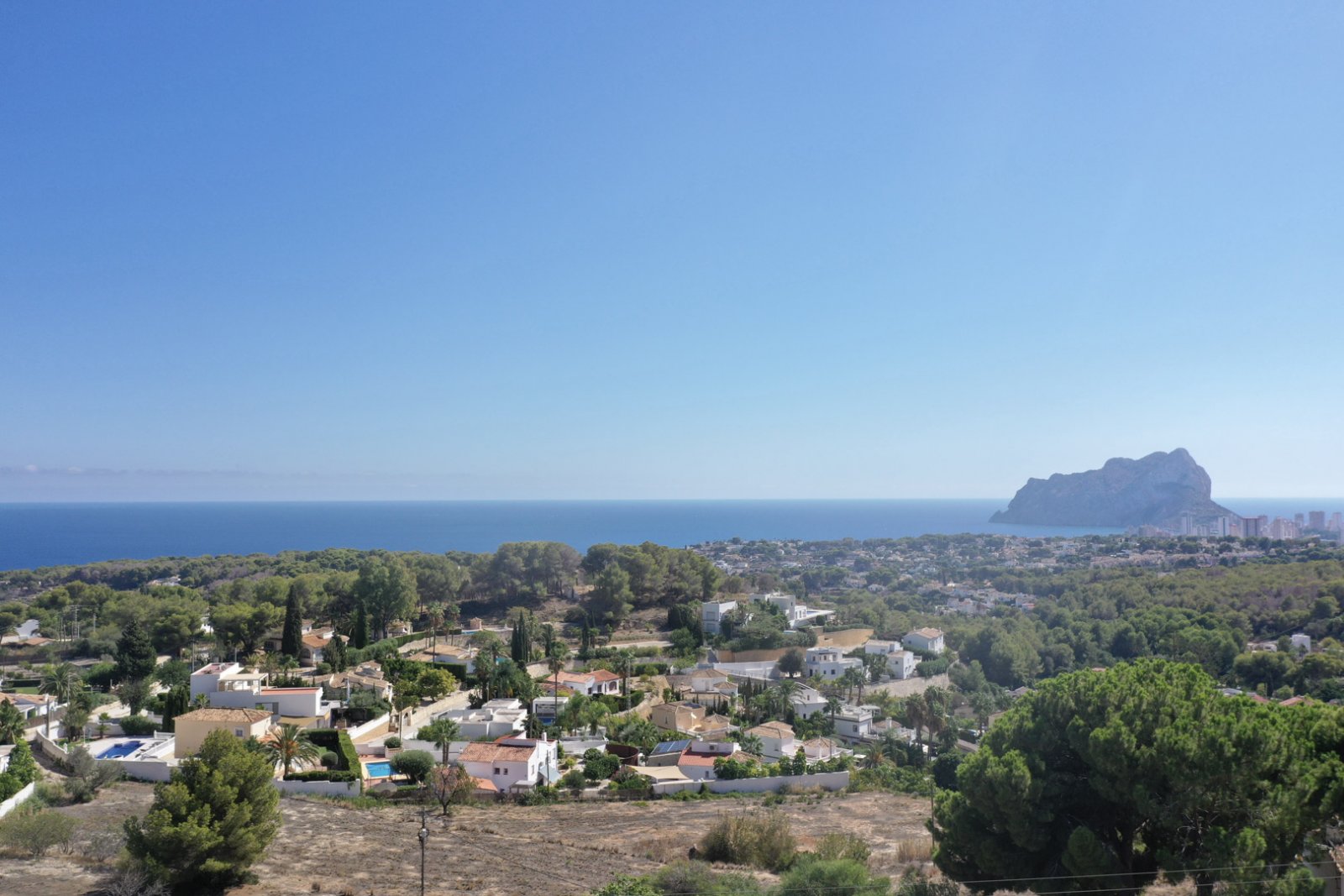 4587BEN Luxuriöse Neubauvilla mit Meerblick zum Verkauf in Benissa