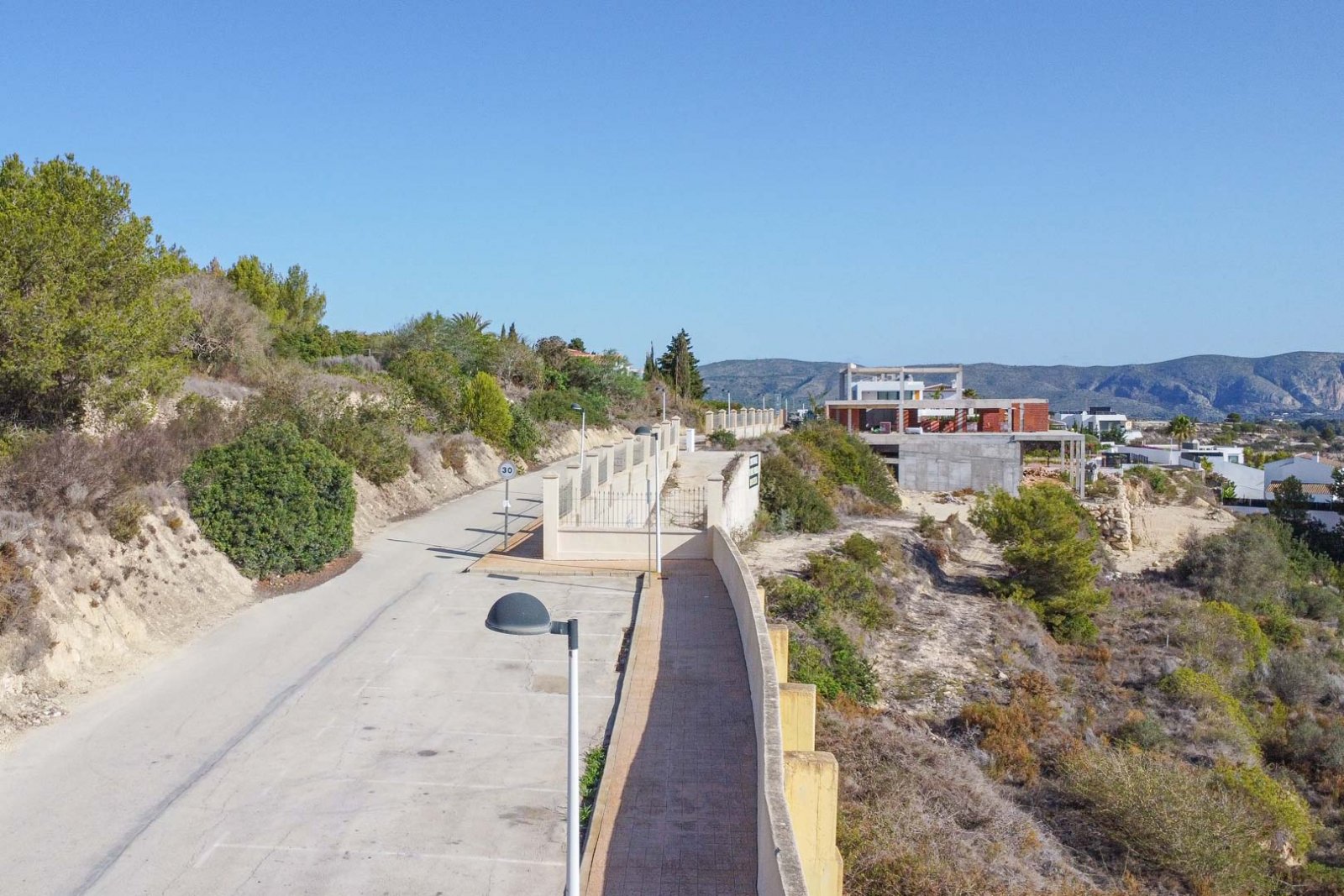 6358MOR Wunderschöne Villa im Ibiza-Stil mit Meerblick im Bau zum Verkauf in Moraira