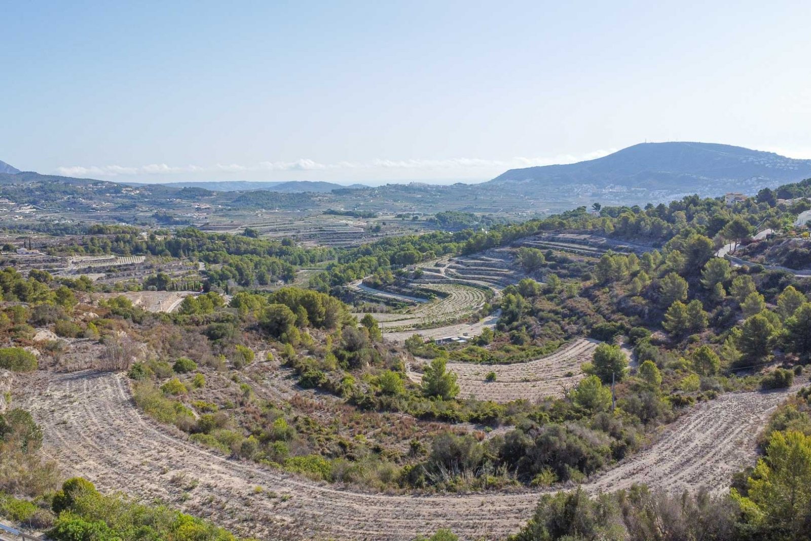 6358MOR Wunderschöne Villa im Ibiza-Stil mit Meerblick im Bau zum Verkauf in Moraira