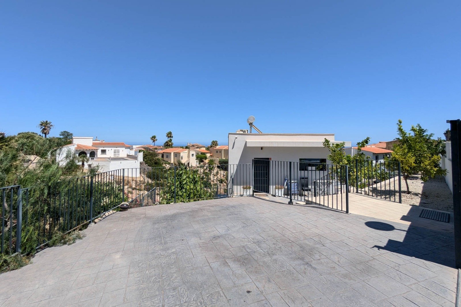 4411BELL Moderne Villa mit Meerblick zum Verkauf in Cumbre del Sol