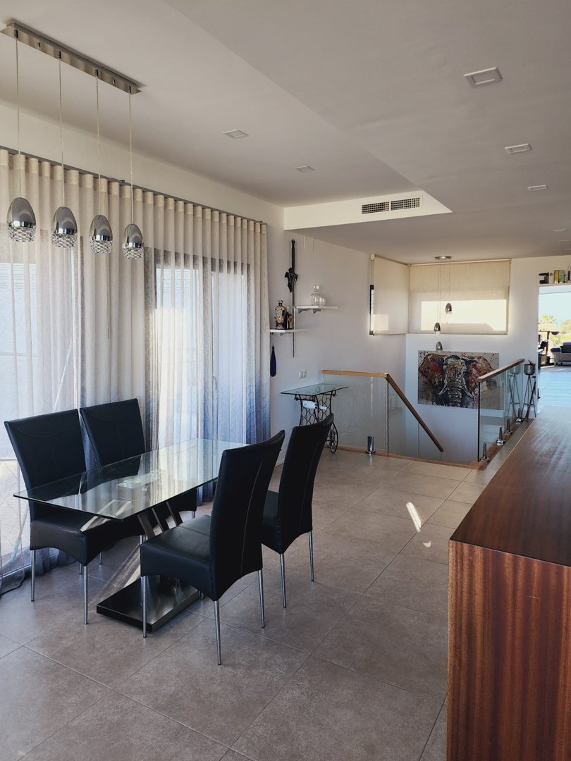 4411BELL Moderne Villa mit Meerblick zum Verkauf in Cumbre del Sol