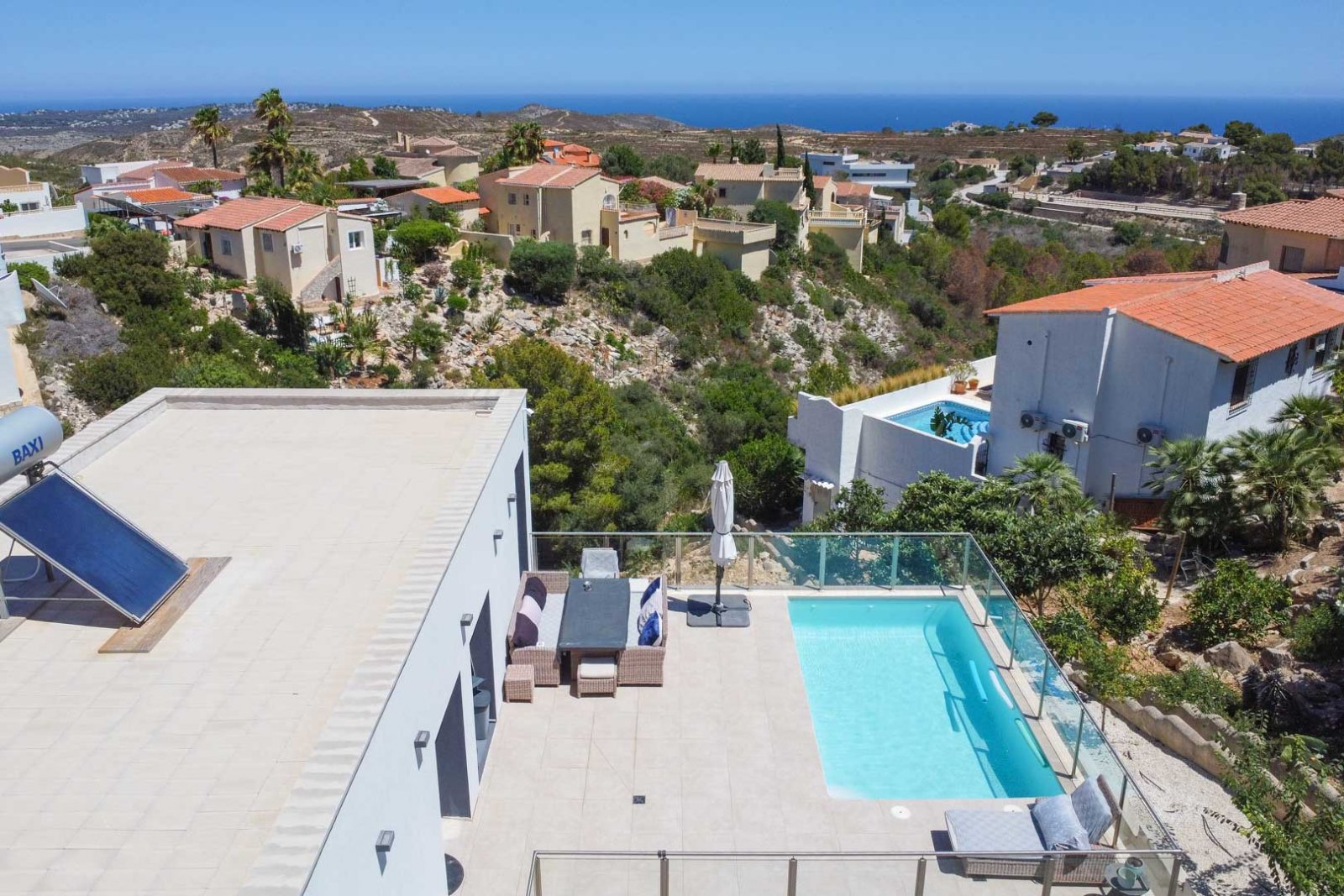 4411BELL Moderne Villa mit Meerblick zum Verkauf in Cumbre del Sol