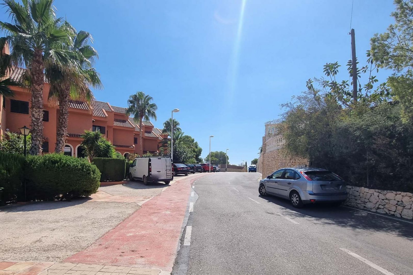 C3XY8206CAL Doppelhaushälfte mit direktem Meerblick zum Verkauf in Calpe.