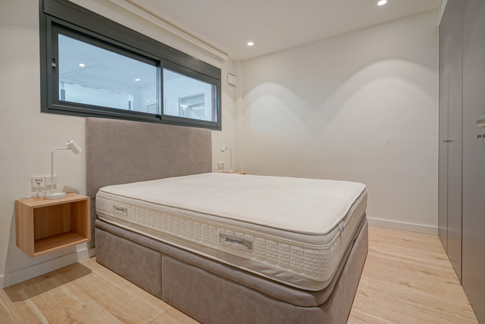 C3XY4476BELL Moderne Wohnung mit zwei Schlafzimmern zu verkaufen in Cumbre del Sol