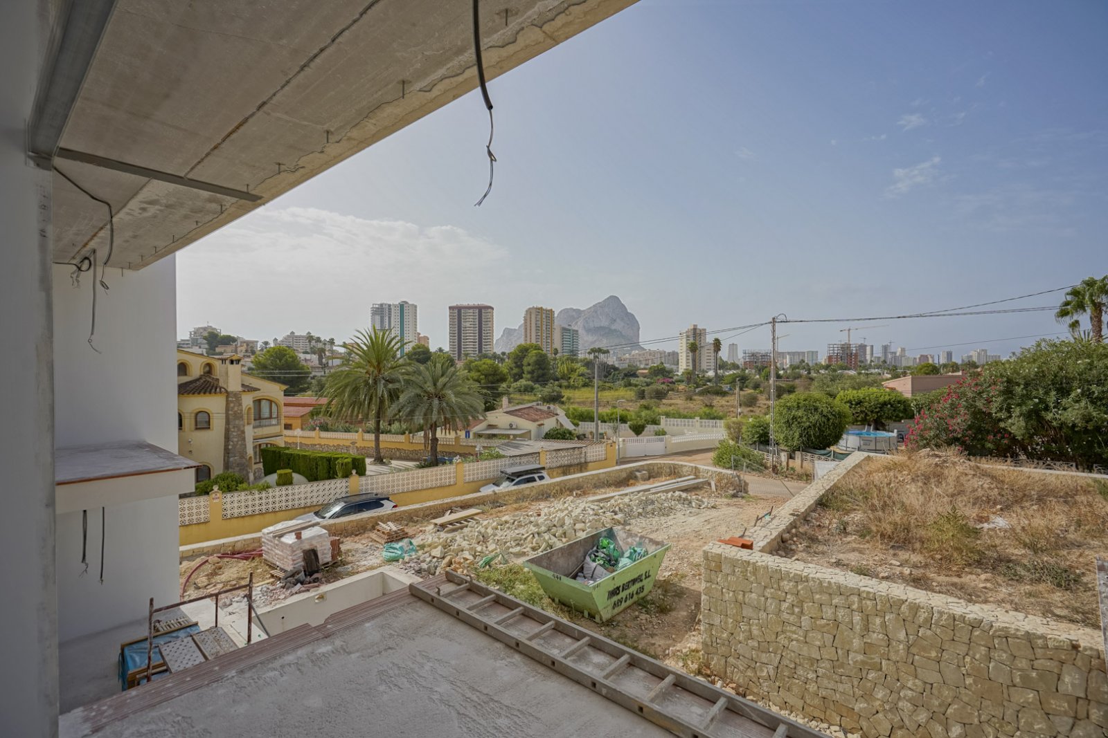 4570CAL Moderne Neubauvilla 500 m vom Strand entfernt, zu verkaufen in Calpe