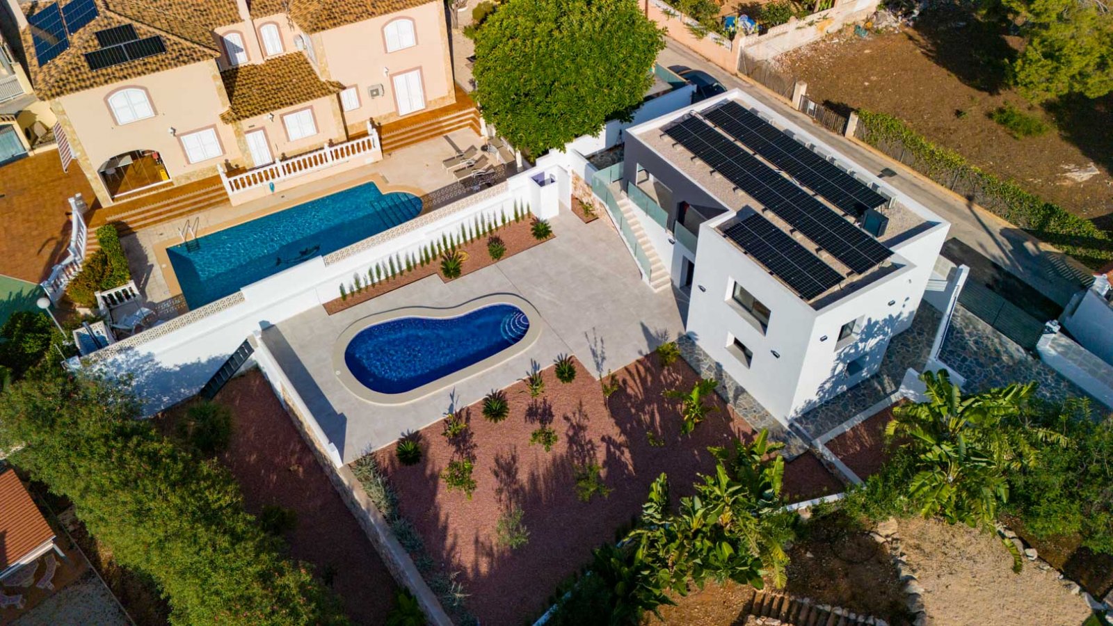 8308CAL Moderne Villa mit Bergblick, zu verkaufen in Calpe.