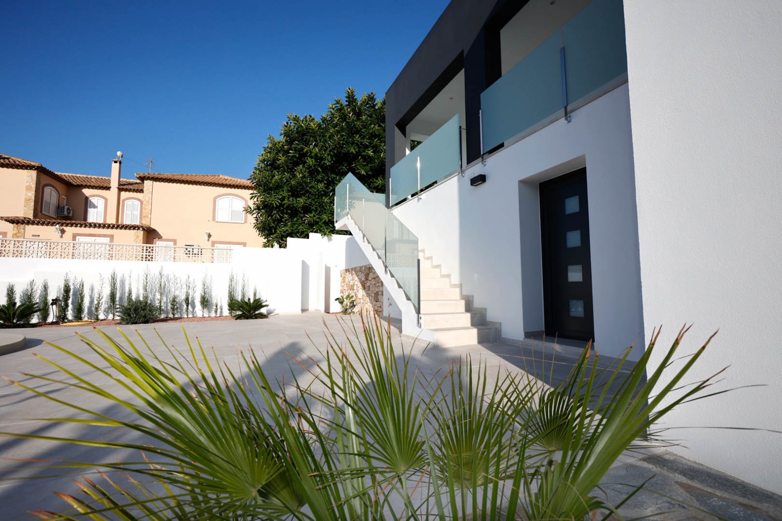 8308CAL Moderne Villa mit Bergblick, zu verkaufen in Calpe.