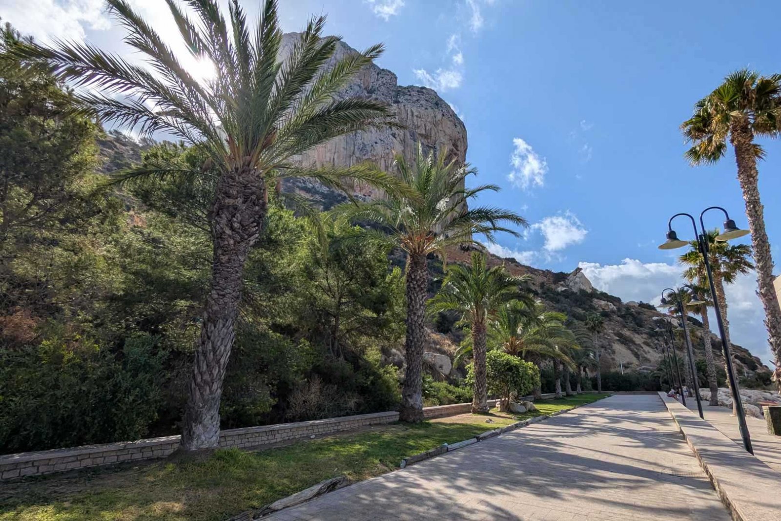 8308CAL Moderne Villa mit Bergblick, zu verkaufen in Calpe.