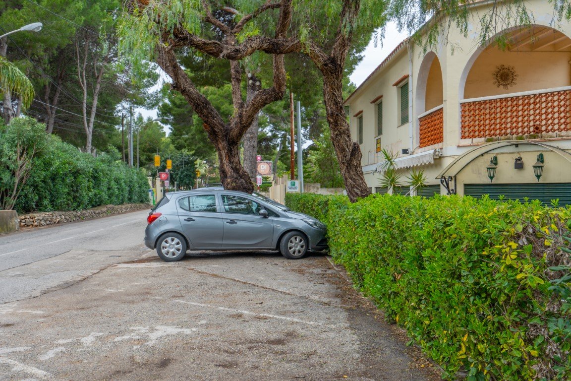 4046DEN Chalet mit kommerziellem Potenzial zum Verkauf in Las Rotas Denia