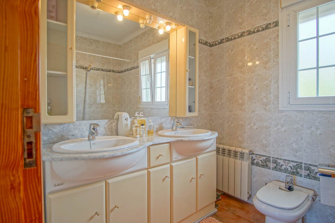 7016CAL Traditionelles Einfamilienhaus zum Verkauf in Calpe