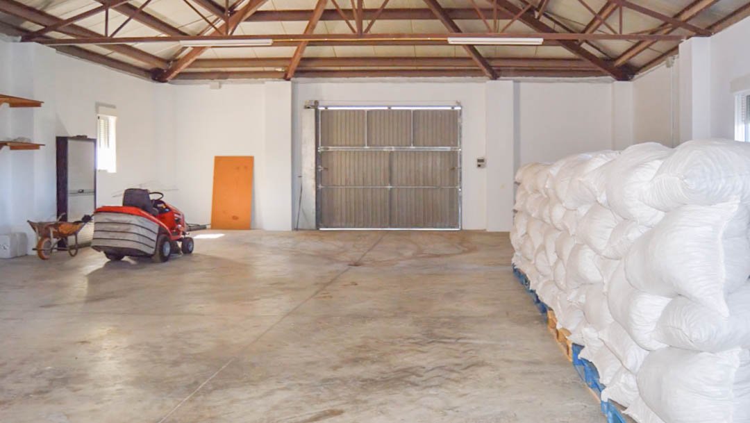 7010PEN Schöne Neubau-Finca in Penáguila zu verkaufen