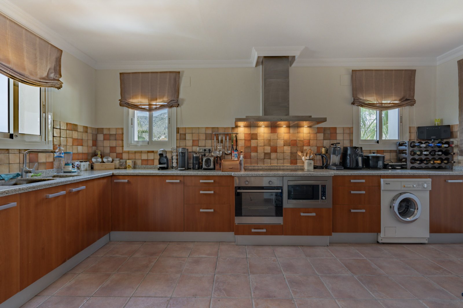 C3XY4484ALT Schöne traditionelle Villa in Alhama Springs, Altea