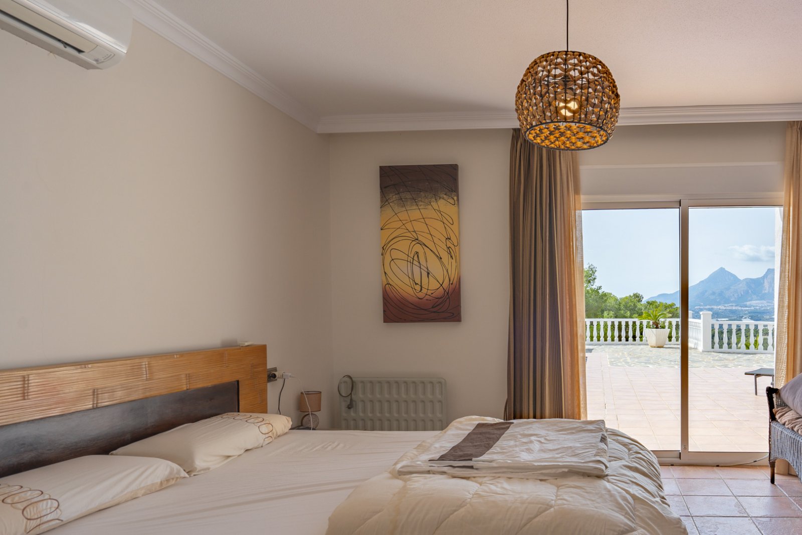 C3XY4484ALT Schöne traditionelle Villa in Alhama Springs, Altea